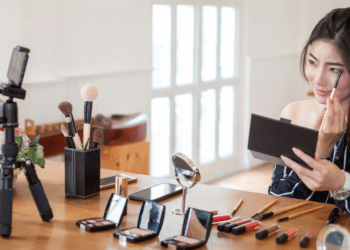 Content Marketing: Creating Valuable Content to Attract and Engage an Audience