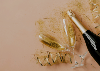 Online Champagne Delivery: A Luxurious Experience