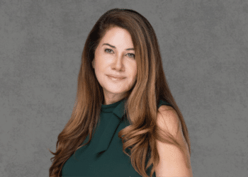 Ilia Jakel Reflective Leadership Strategies for Modern Business