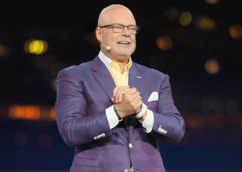 The Entrepreneurial Network How Eric Worre Crafts Success Through Connections