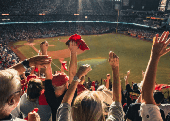 How Sports Teams Tailor Merchandise for Fan Engagement