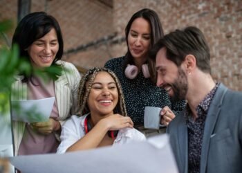 Why Building Strong Workplace Relationships Matters