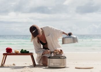COBB®: A Companion for Outdoor Cooking Adventures