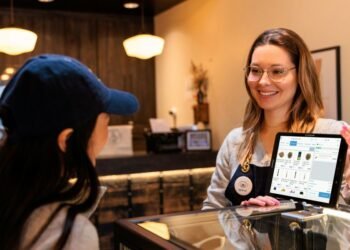 Managing Negative Reviews Without Escalation