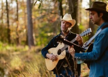 How Laurel Canyon Became a Hub for 1960s–70s Folk-Rock Collaboration (2)