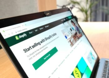 Is Shopify Down Right Now What Merchants Are Seeing Today