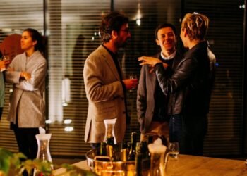 Why Silicon Valley Founders Are Going to Etiquette Camp