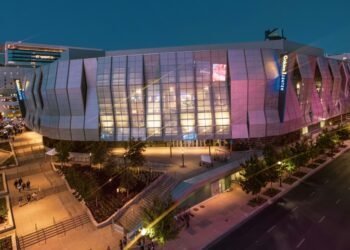 California's Event Venues Are Pushing Temporary Internet Infrastructure to Its Limits