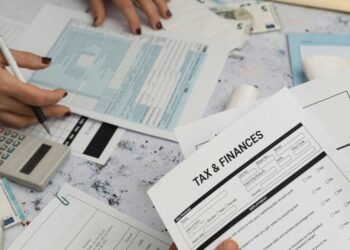 How AE Tax Advisors Approaches Tax Strategy for Executives at Major Companies