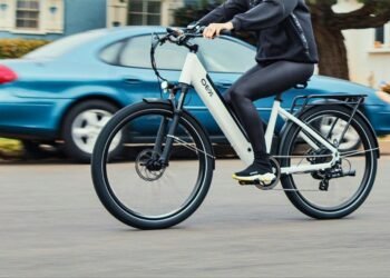 Can E-Bike Riders Recover Compensation After a Car Crash?