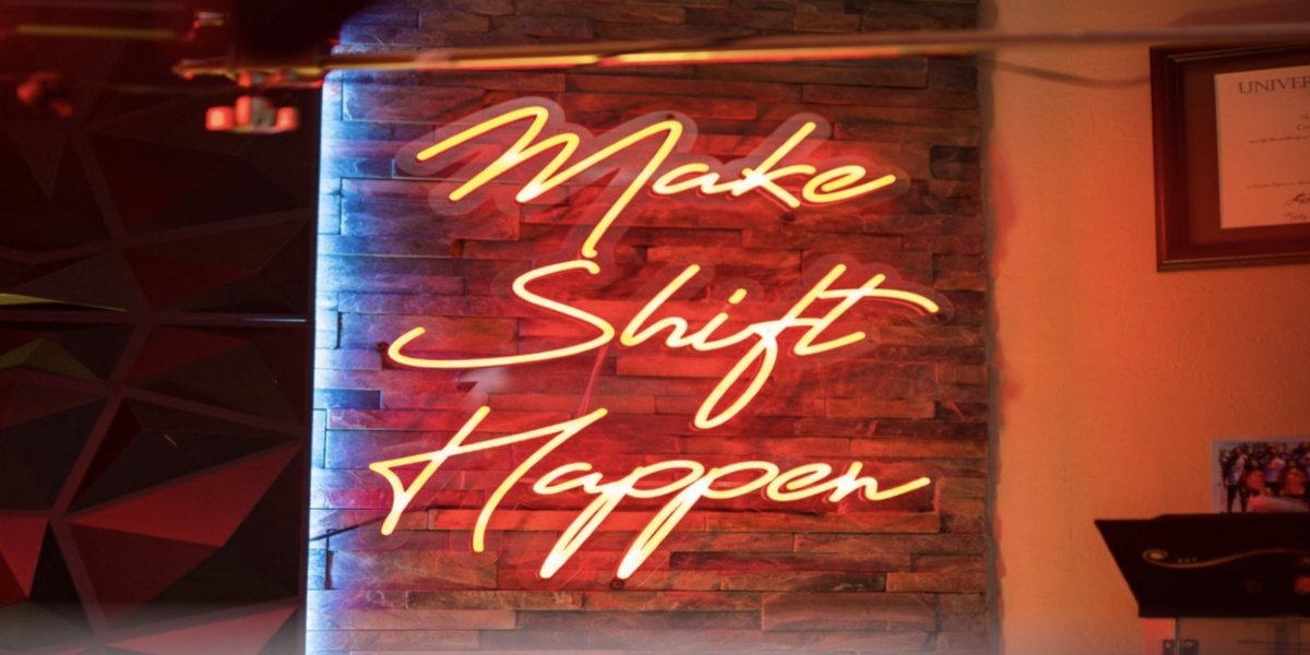 Dark Work vs. Hustle Culture: Why Private Discipline Beats Performative Grind
