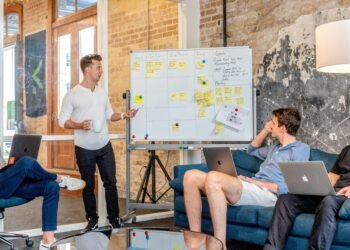 Marketing Crunch Makes Individual Marketers Part Of The Review Conversation