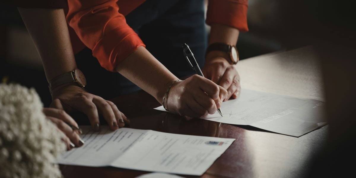 Governor Newsom Signs AI and Privacy Bills as California Legislature Races Toward August 31 Adjournment