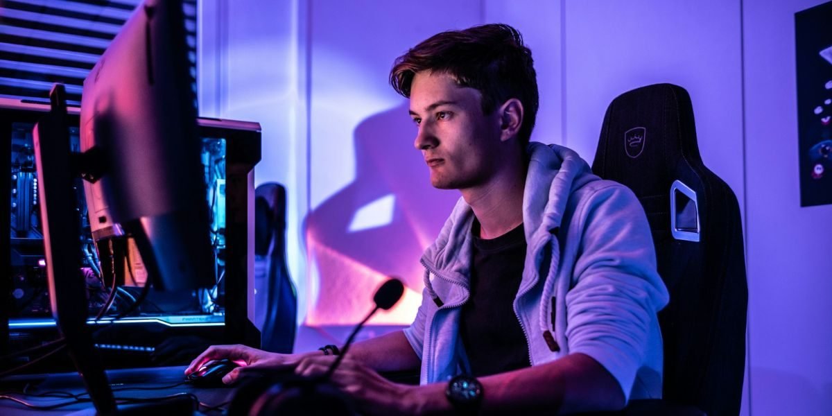 Why Does a Smooth Feel Make Players Stay Longer